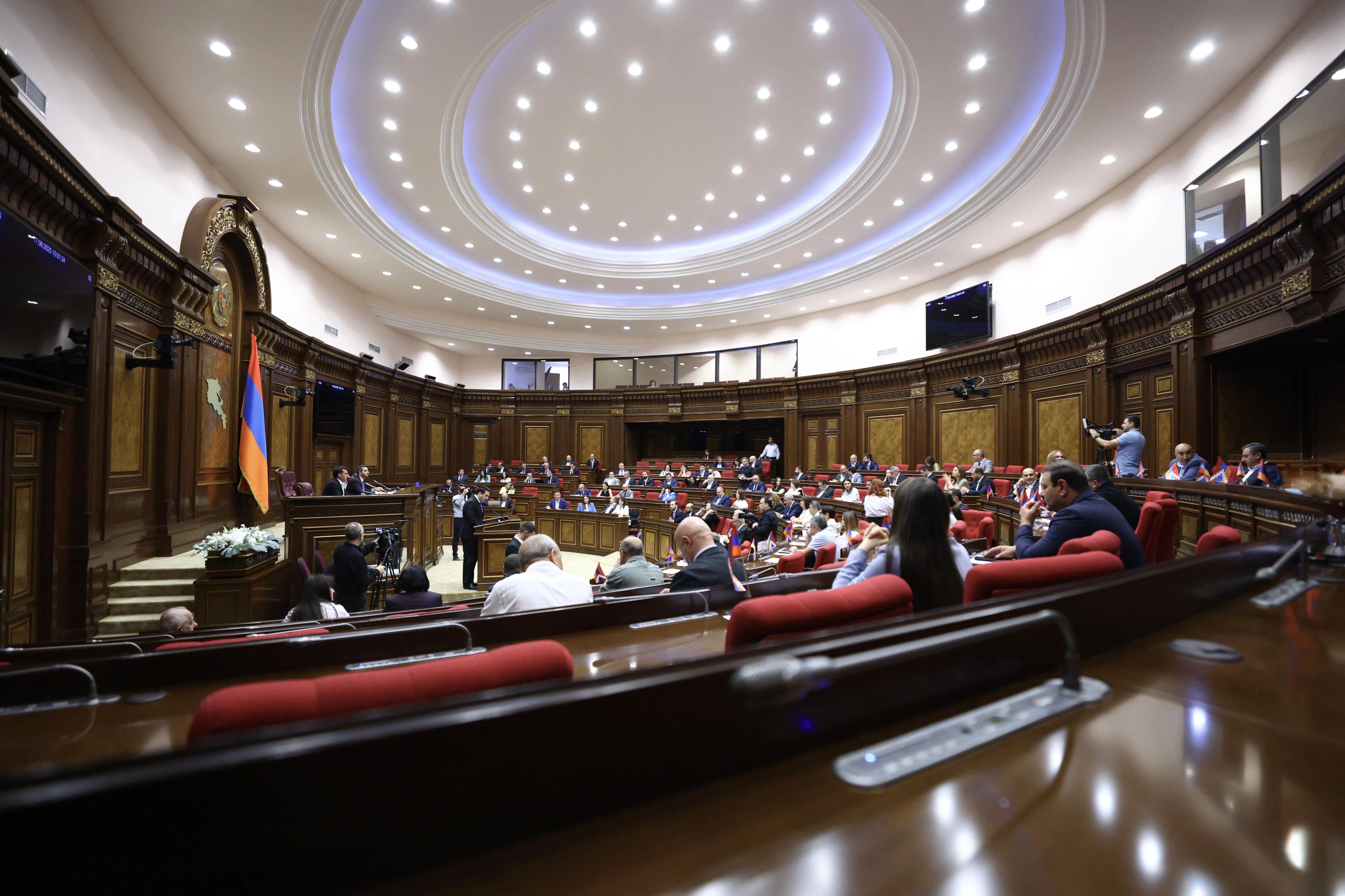 parliament_image_alt